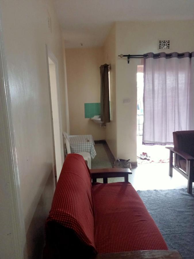 Pinkroses Gardens Hostel Nairobi Extérieur photo