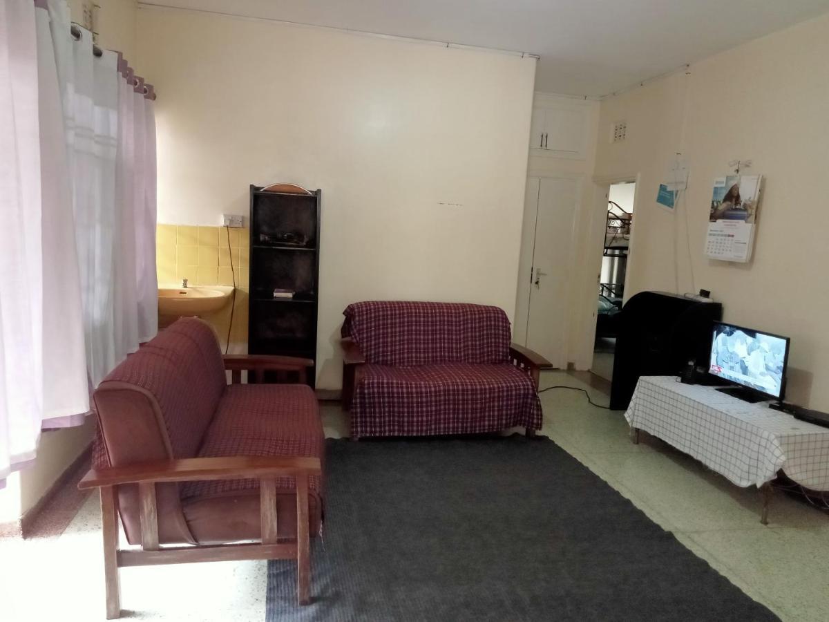 Pinkroses Gardens Hostel Nairobi Extérieur photo