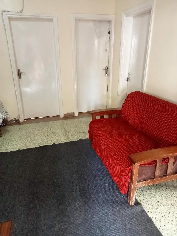 Pinkroses Gardens Hostel Nairobi Extérieur photo